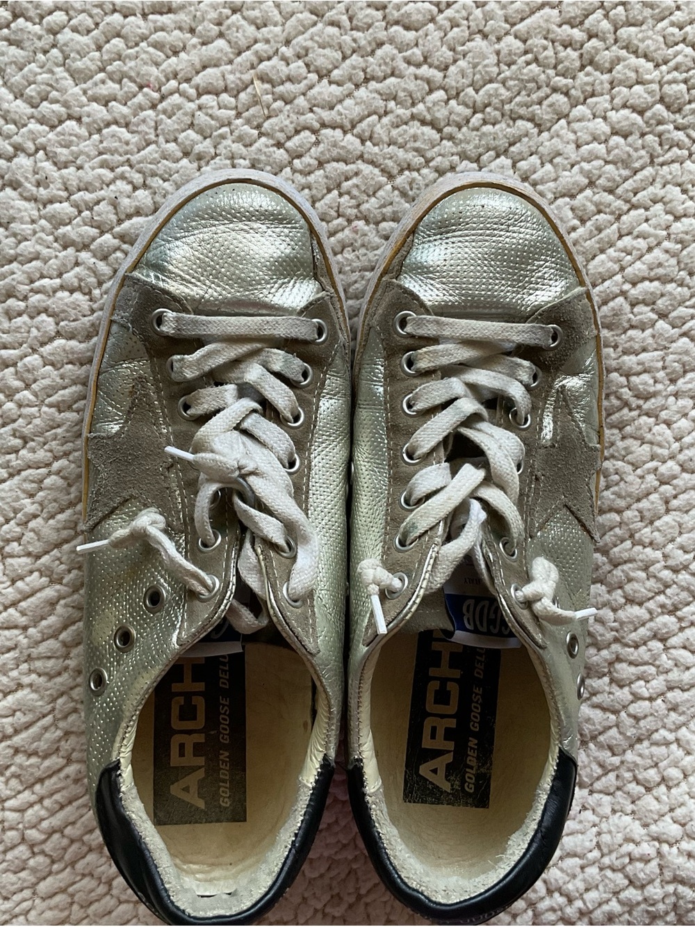 Golden Goose Metallic Gold Star Low-Top Lace-Up Sneakers